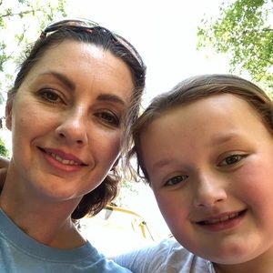 Meet your Posher, April